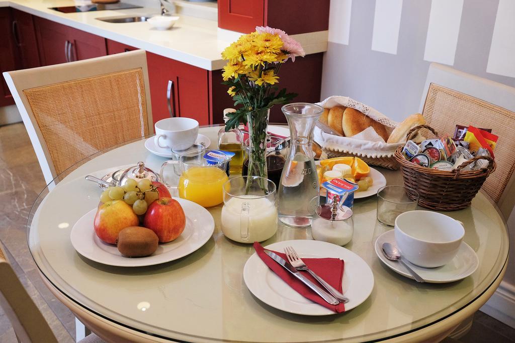 Apartasuites Alberca Deluxe กอร์โดบา ภายนอก รูปภาพ