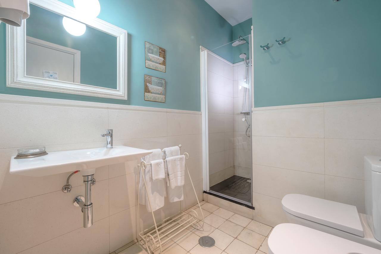 Apartasuites Alberca Deluxe กอร์โดบา ภายนอก รูปภาพ