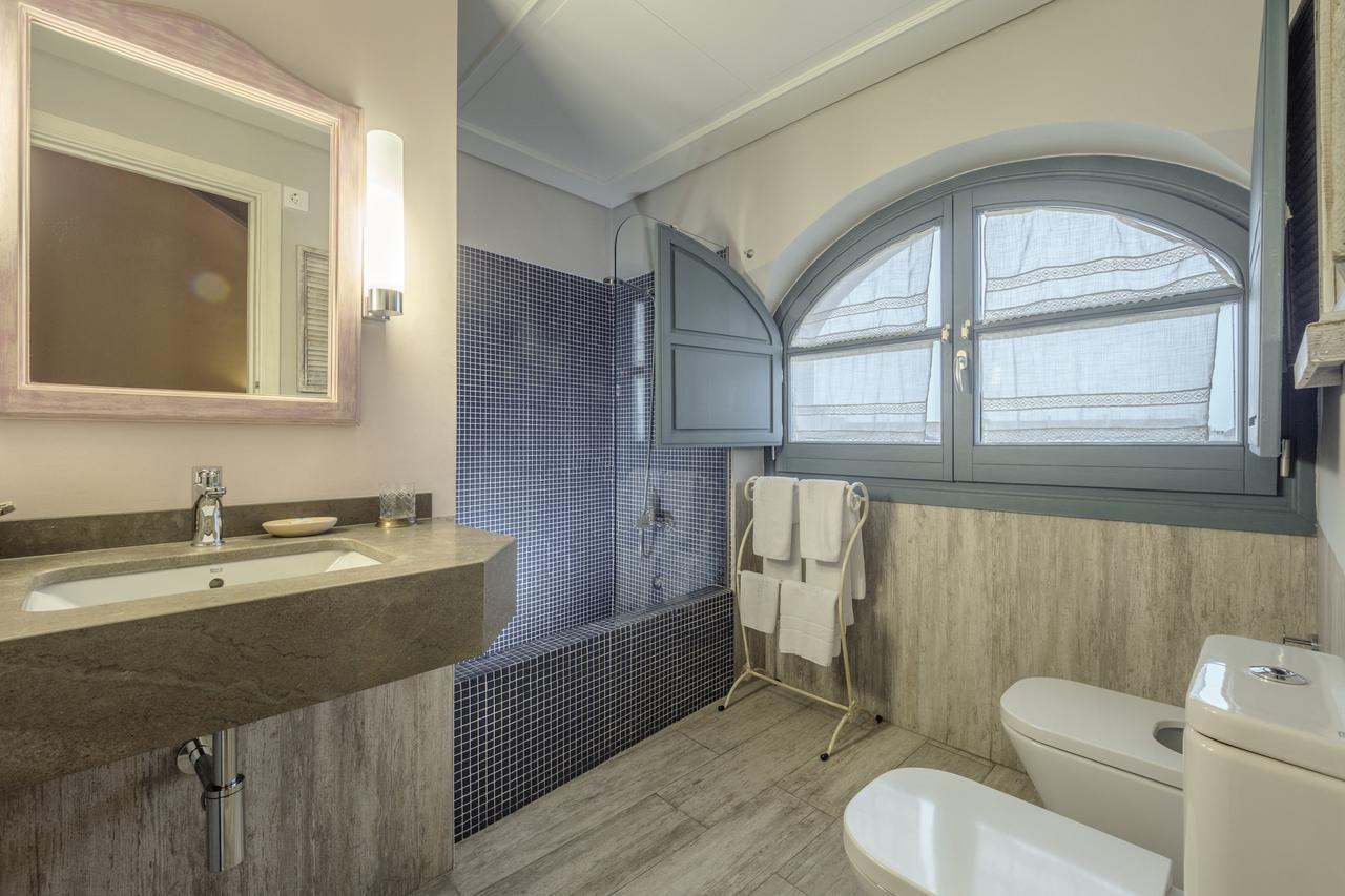 Apartasuites Alberca Deluxe กอร์โดบา ภายนอก รูปภาพ