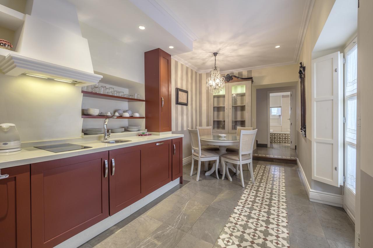 Apartasuites Alberca Deluxe กอร์โดบา ภายนอก รูปภาพ