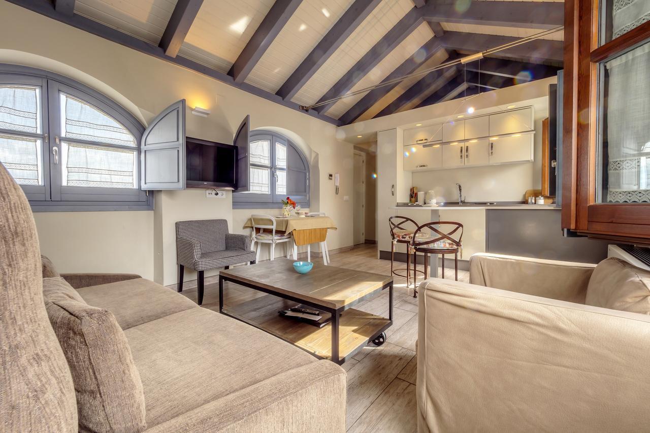 Apartasuites Alberca Deluxe กอร์โดบา ภายนอก รูปภาพ