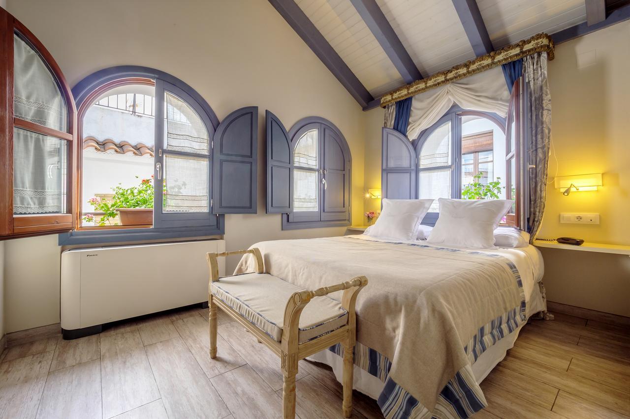Apartasuites Alberca Deluxe กอร์โดบา ภายนอก รูปภาพ