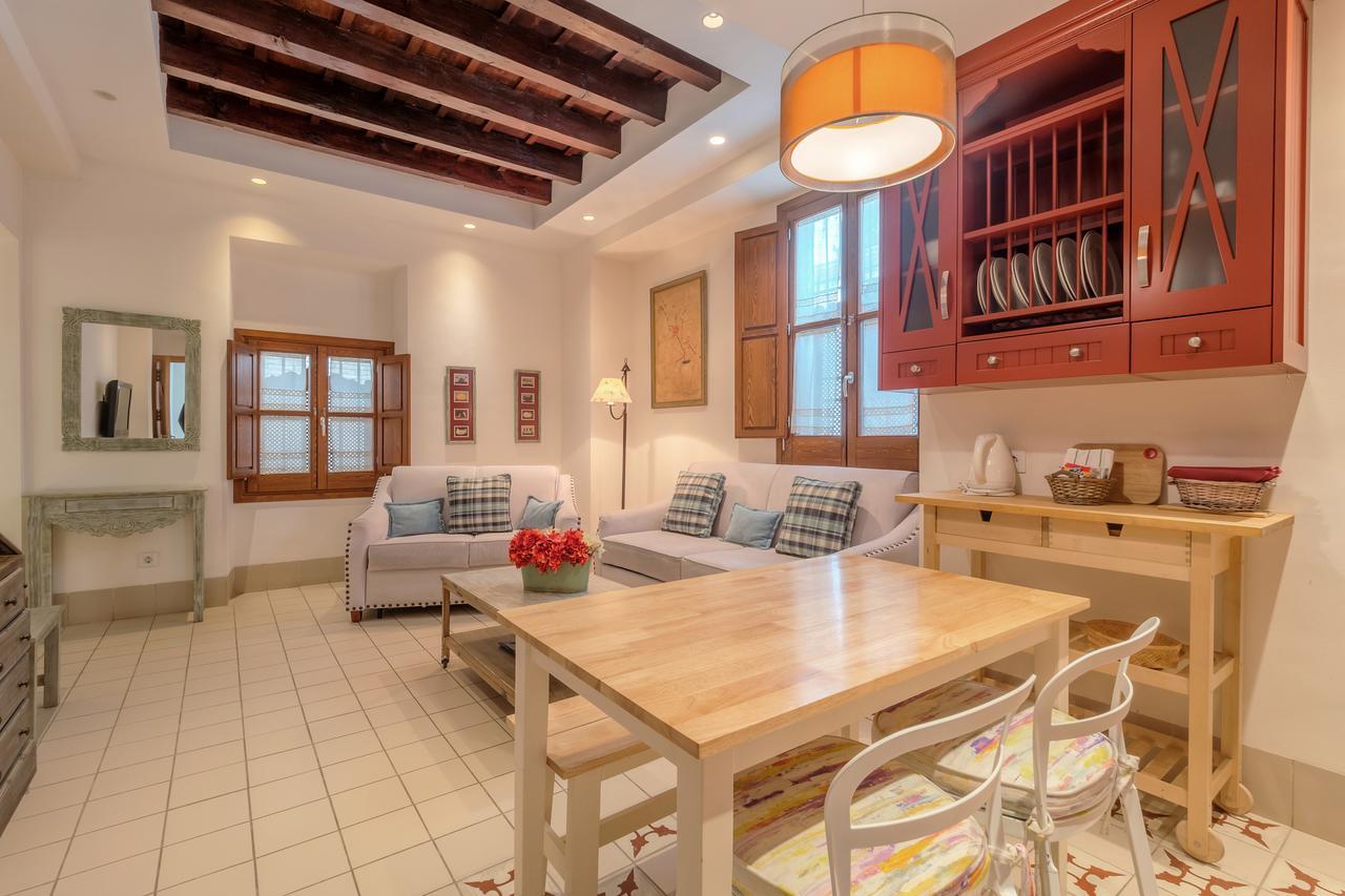 Apartasuites Alberca Deluxe กอร์โดบา ภายนอก รูปภาพ