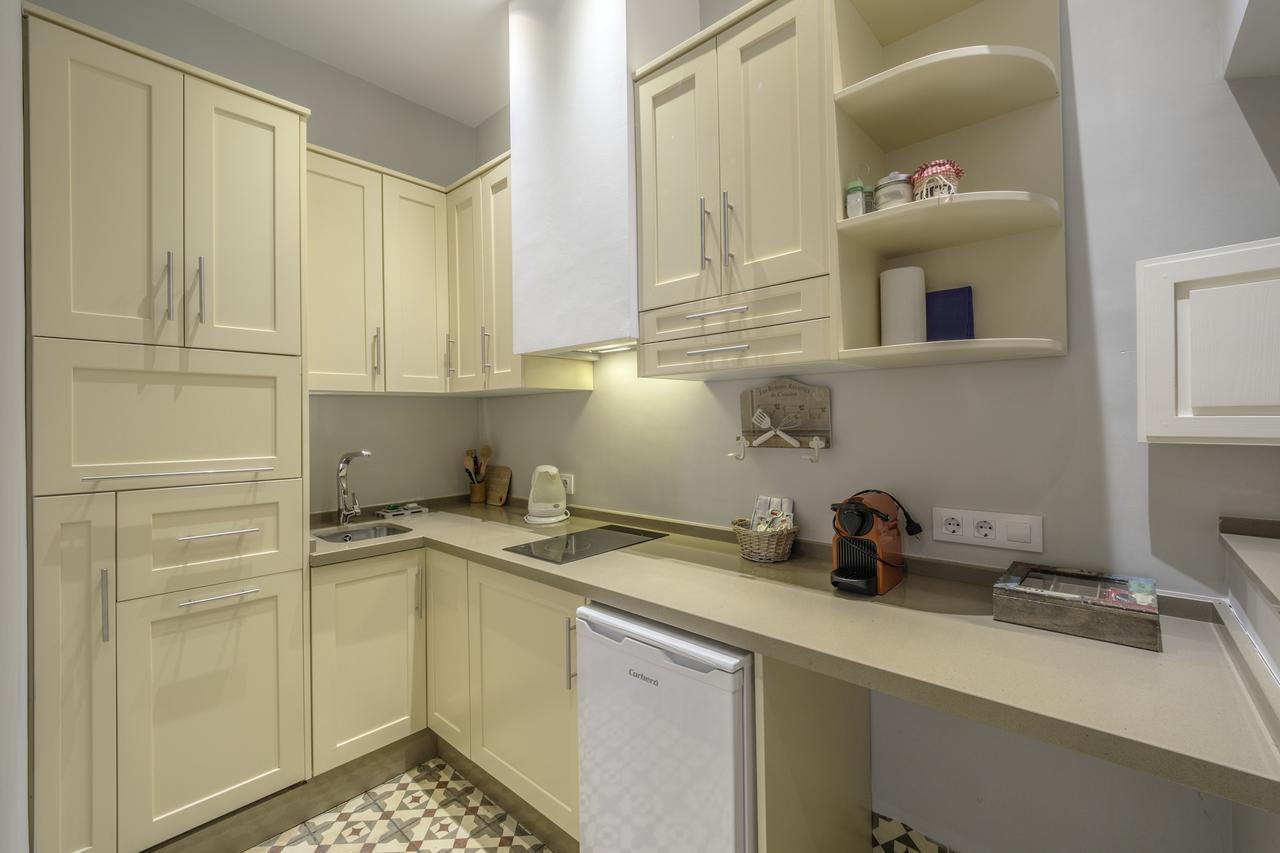 Apartasuites Alberca Deluxe กอร์โดบา ภายนอก รูปภาพ