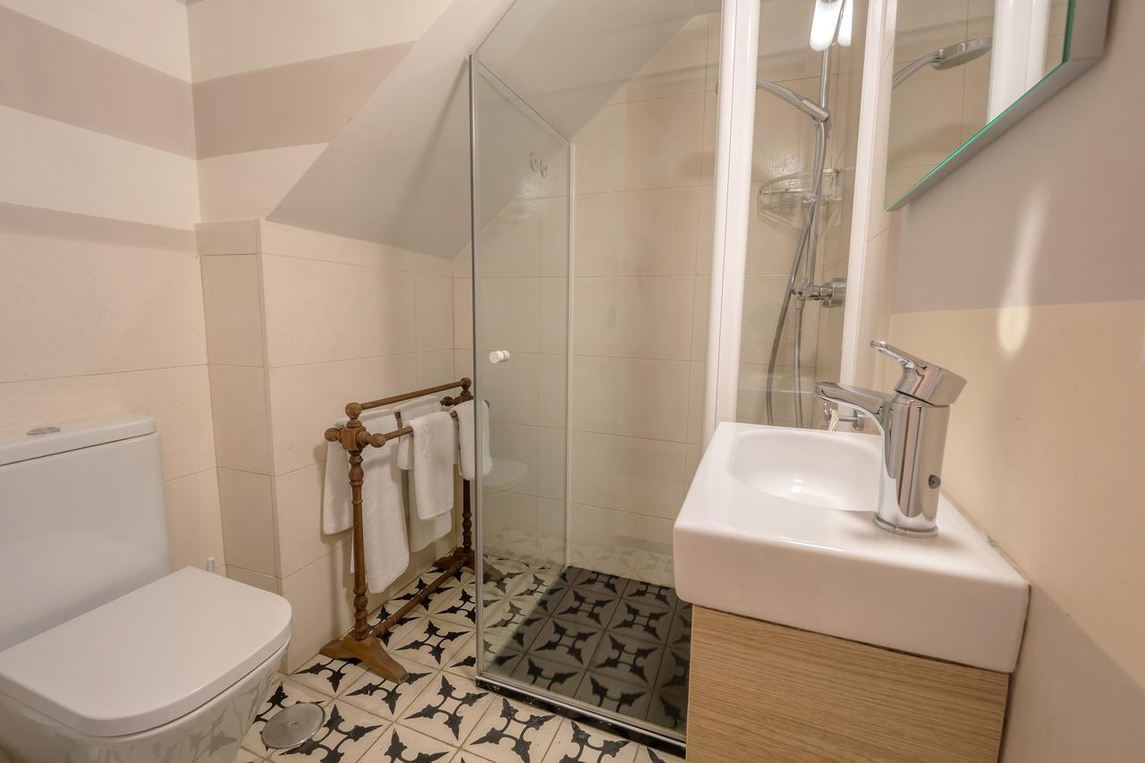 Apartasuites Alberca Deluxe กอร์โดบา ภายนอก รูปภาพ