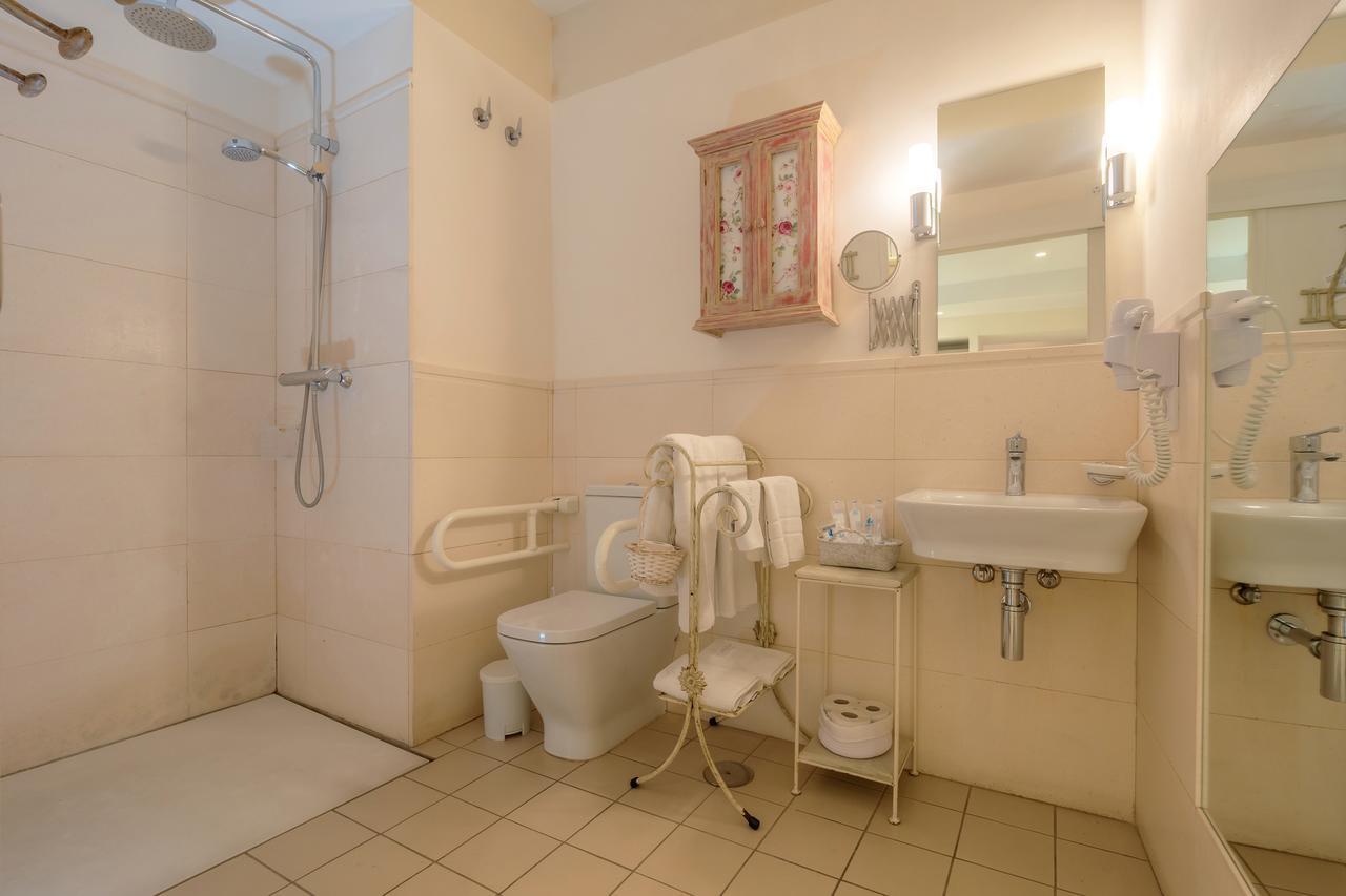 Apartasuites Alberca Deluxe กอร์โดบา ภายนอก รูปภาพ